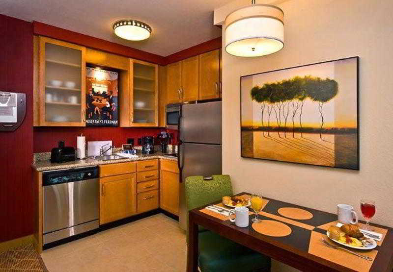 Residence Inn Alexandria Old Town South At Carlyle Buitenkant foto