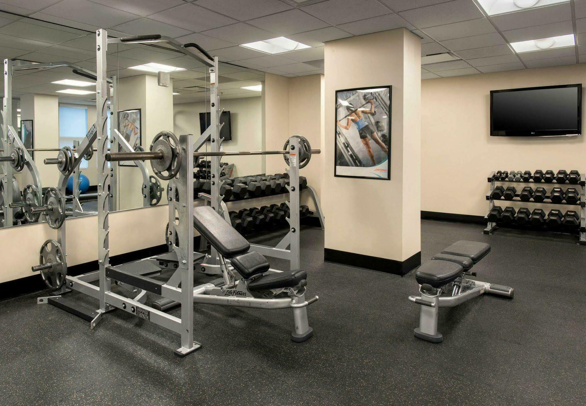 Residence Inn Alexandria Old Town South At Carlyle Buitenkant foto