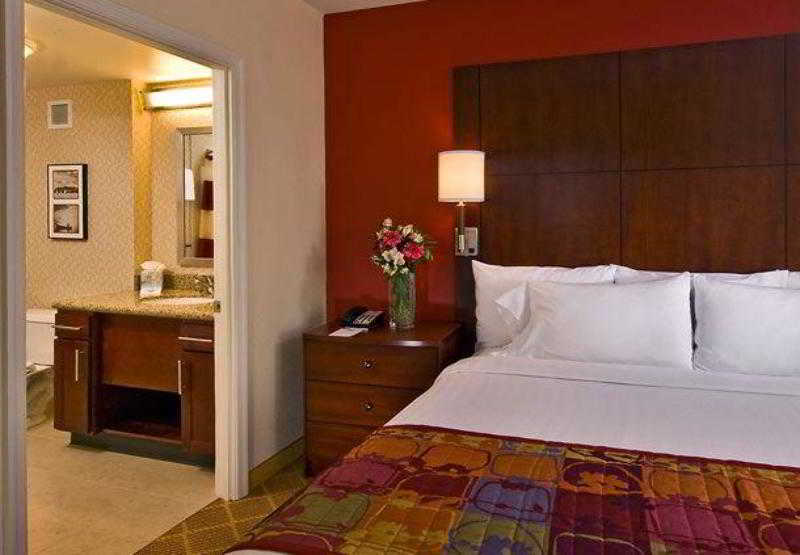 Residence Inn Alexandria Old Town South At Carlyle Buitenkant foto